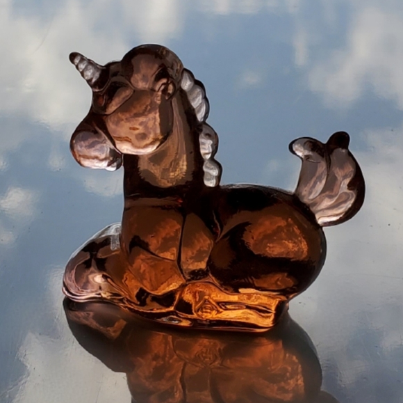 Vntg Boyd Pink Glass Little Lucky the Unicorn 🦄 - Picture 2 of 6